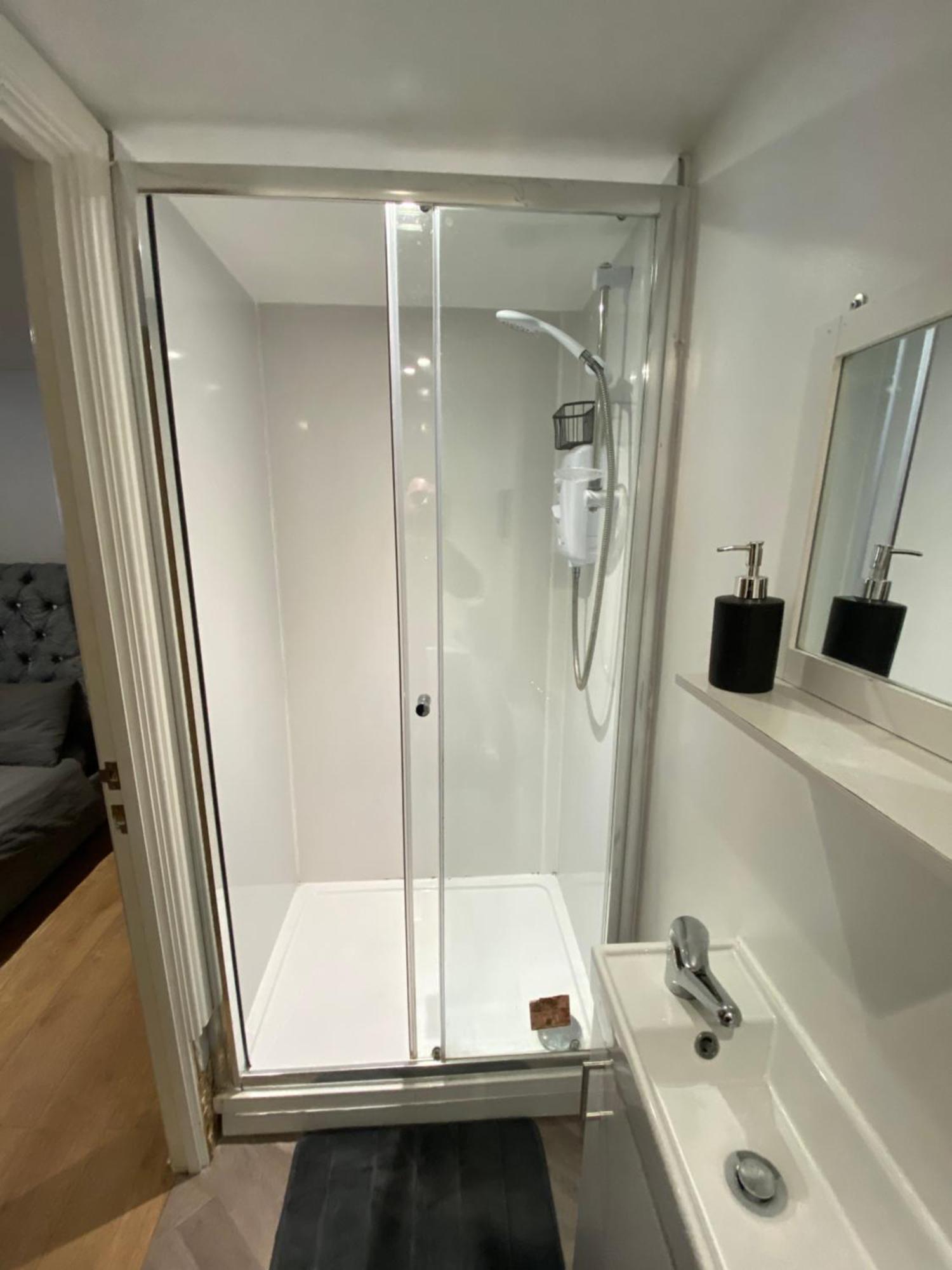 Rentals Leicester 6 - Free St Parking Buitenkant foto